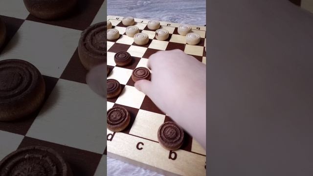 VID_20250205_204101.mp4