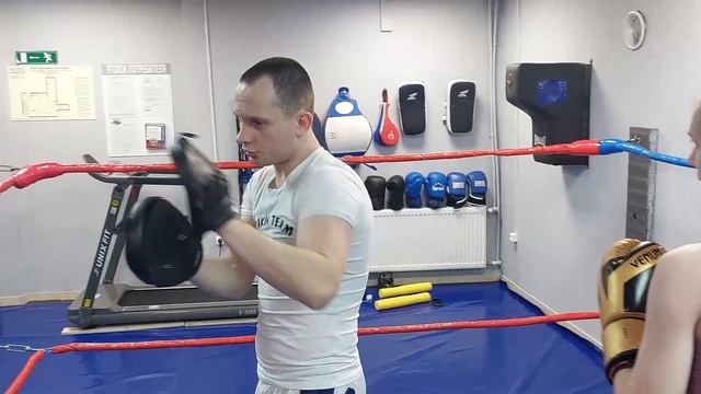 Крутой позитивный ролик уже у нас на канале https://t.me/box_zayakinteam 🥊 Заходи, смотри и заряжай