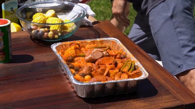 BAMA-Q Live - Smoked Louisiana Seafood Boil - Featuring Daniel Moznett