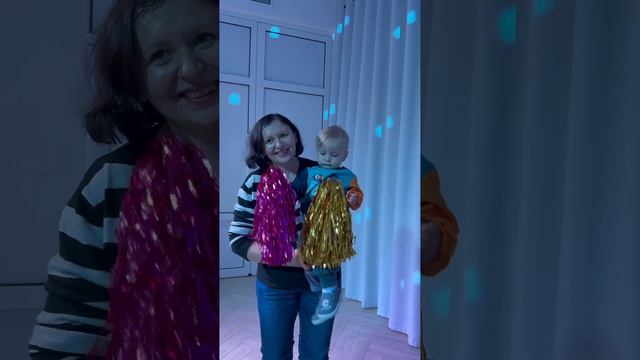 Новогодний утренник 23.12.2024 в 10.00 в Бэби клубе на Менделеева