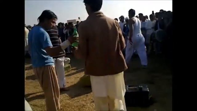 Desi Weight Lifting In Barral Village on Bani Sarkar Meela 2012