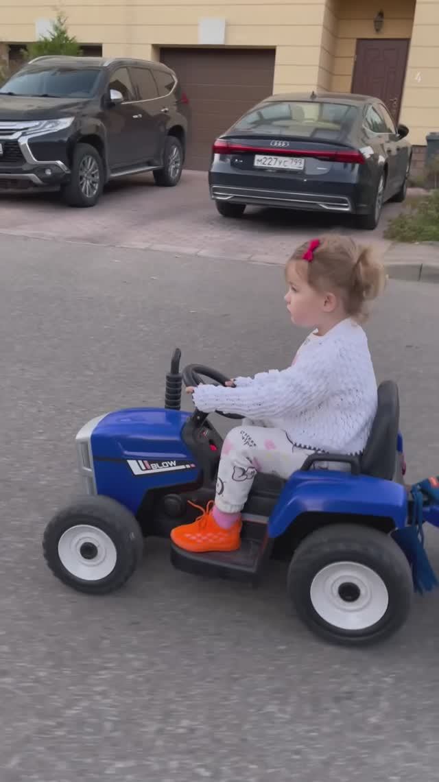 Синий трактор 💙🚜💙🚜💙   #2года6месяцев #шортс #shorts