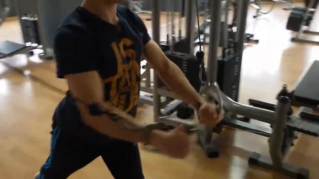 Hitting new PR: Bench Press & Sumo Deadlift | Motivation