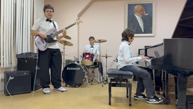 1001857922.mp4