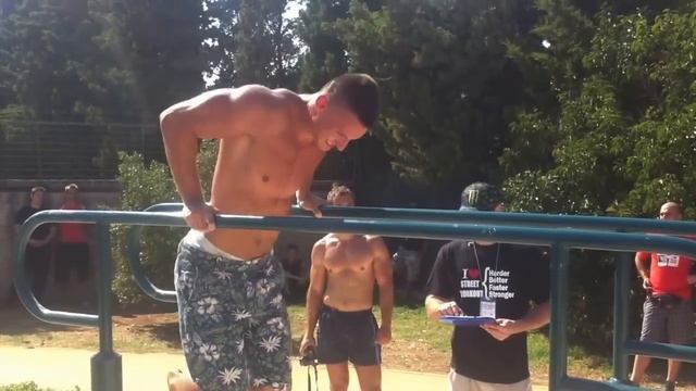82 dips in one minute, strict form, bokinator