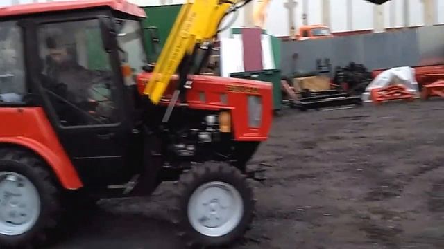 Экскаватор погрузчик на базе Мтз 320 4