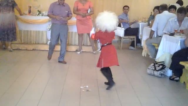 Лезгинка детская. Алишер 7 лет