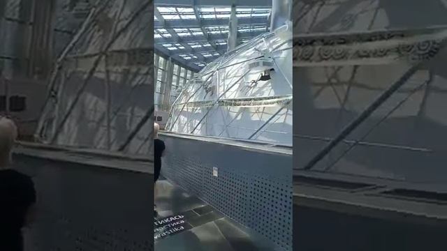 1000084715.mp4