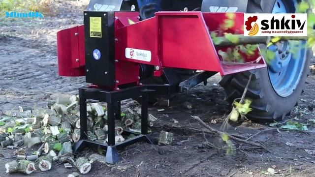 Подрібнювач гілок TN 130T від трактора