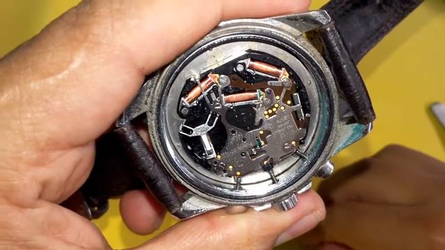 Change the battery  Casio Edifice (como cambiar pila a un reloj Casio Edifice)