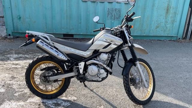 YAMAHA XT250 SEROW