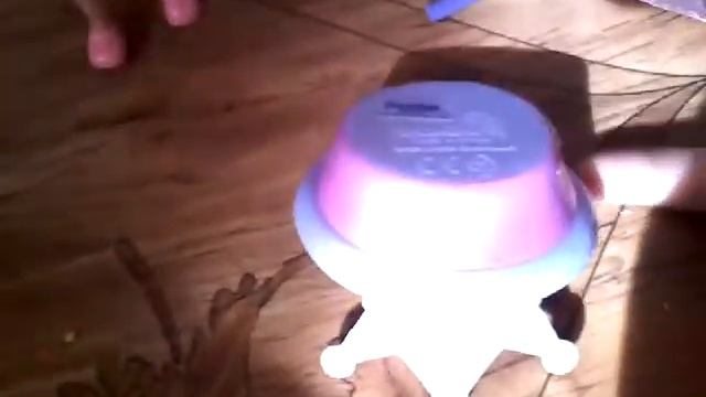Мы уйжаем в 2 часа дня я не хочу уйжать