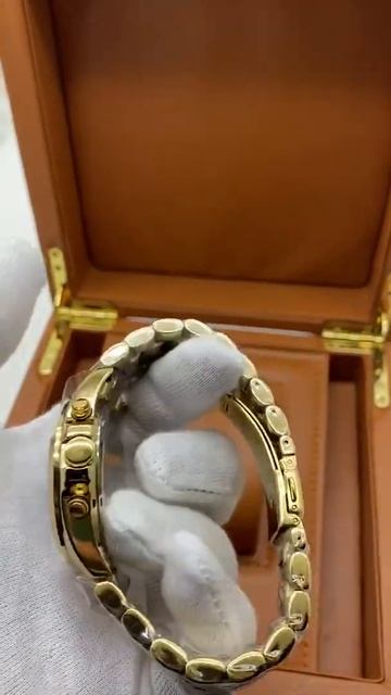 Наручные часы "Michael Kors"