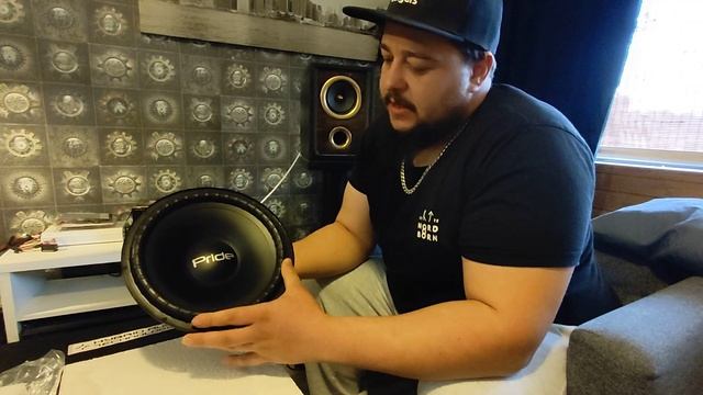 Tänään Unboxattiin Hybrid Audio Clarus C10SW D2