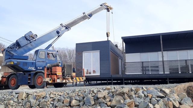 Модульный дом "Антрацит" М2 8.0 
Габариты 8,2м х6,5м х (3,2м высота)
Монтаж