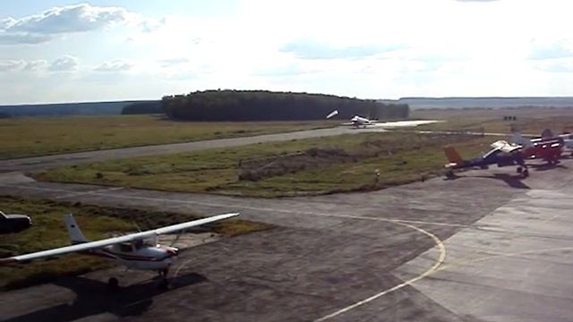 Посадка Sabreliner 60 на 500 метров!!!