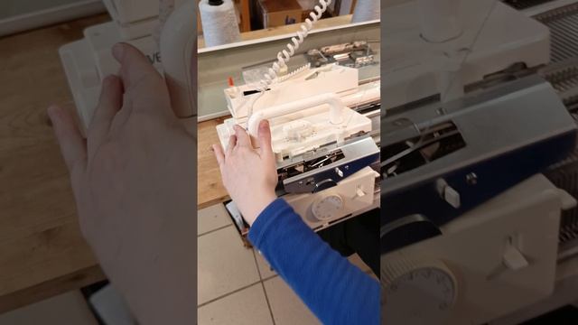 Вязание репса на компьютерной вязальной машине Сильвер Рид 840