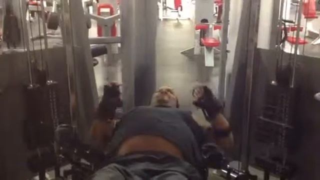 C-6 quadriplegic incomplete bench press 240