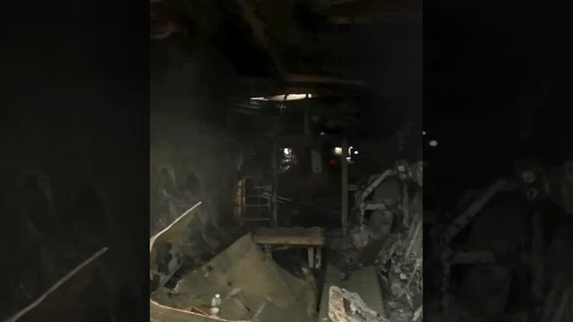 Уничтоженный ВС РФ британский БТР Mastiff.
Теперь он займет свое место в выставочном комплексе троф