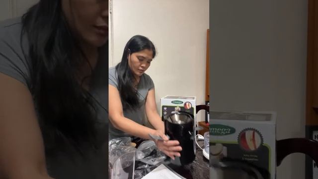 Unboxing Omega fruit Juicer
