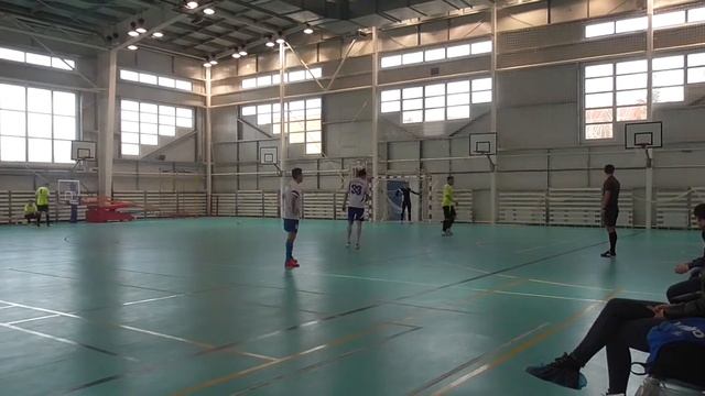 Дзержинский район   Золотые купола   1 тайм