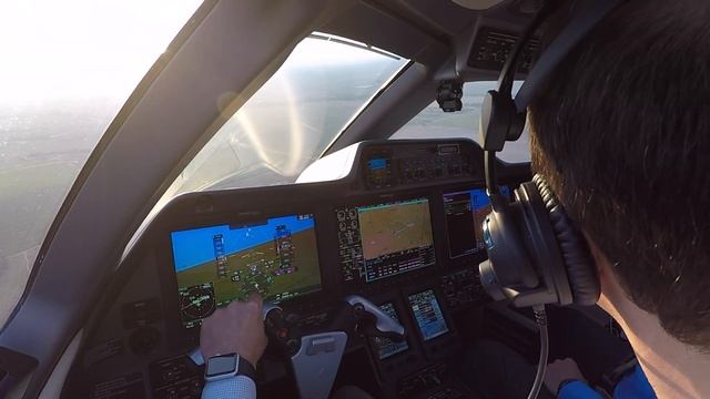 Phenom 300 Landing and Approach -Cockpit View - Bird Near Miss