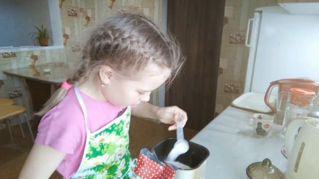 Готовим  хлеб.