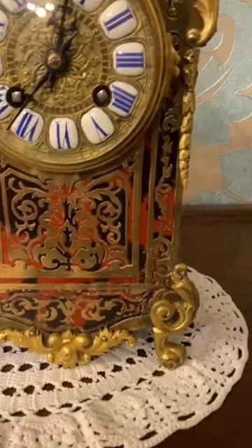 Часы Буль