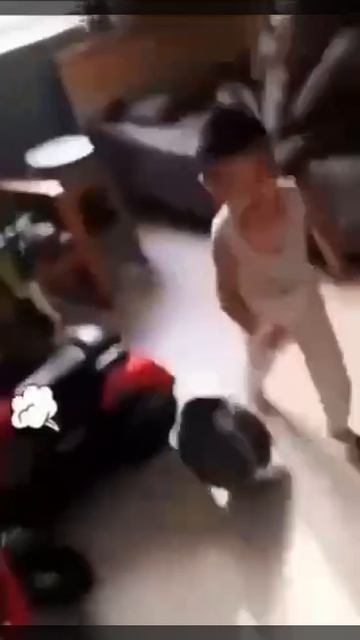 1000066403.mp4
