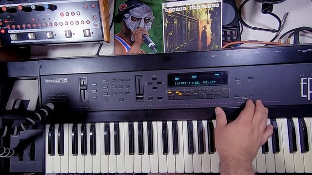 Taking the EPS 16 Plus to the Trap, Beat
