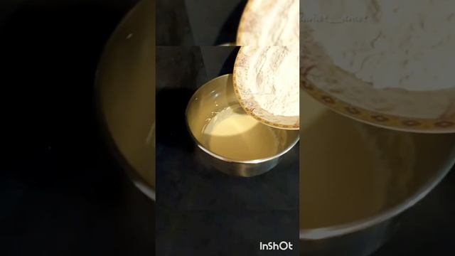 Алхоры бәліші (пирог со сливой)