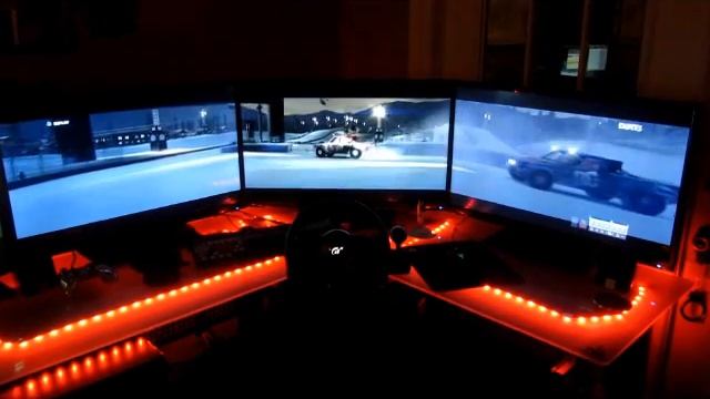 Dirt 3 Eyefinity 3 x 32inch screens recorded from behind pc