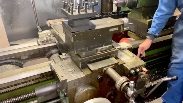 Mostana 16K40 x 3000mm Gap Bed Centre Lathe (1998)