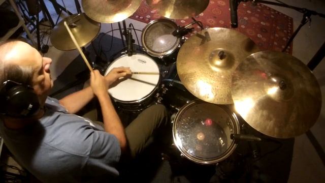 Smiles and Smiles To Go - Larry Carlton - drum cover by Steve Tocco