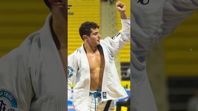 Caio Terra | Virus Intl.