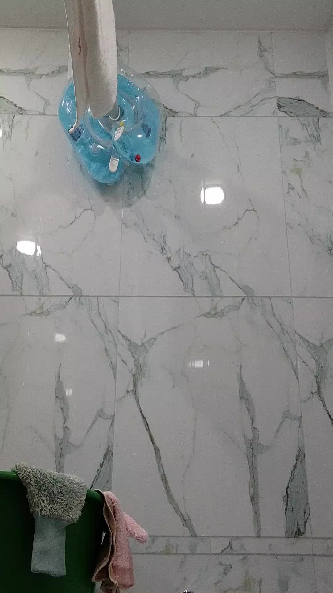 купаемся в ванне