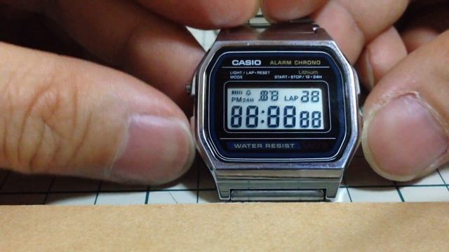 Vintage Digital Watch CASIO A158W Retro beautiful design close-up function introduction