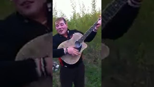 Весь мир, говорит про это видео!