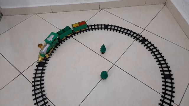 Train enfant, kids train,train jouet, Treno , खिलौना रेलगाड़ी, Игрушечный поезд, , 玩具火车, لعبة القطا