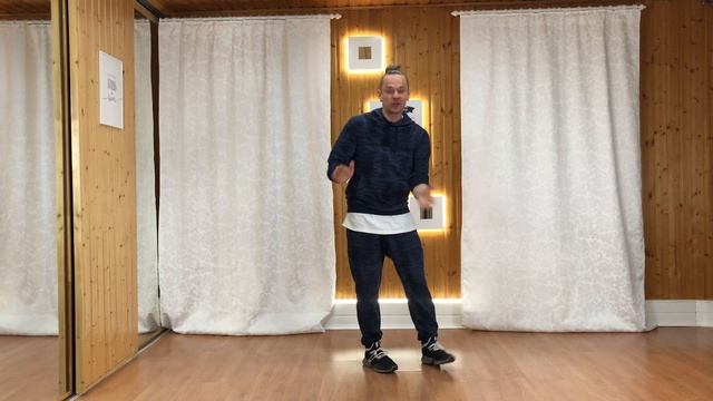ШАФЛ ДЛЯ ВСЕХ ВОЗРАСТОВ | Движение T-step | Шафл танец обучение для начинающих!