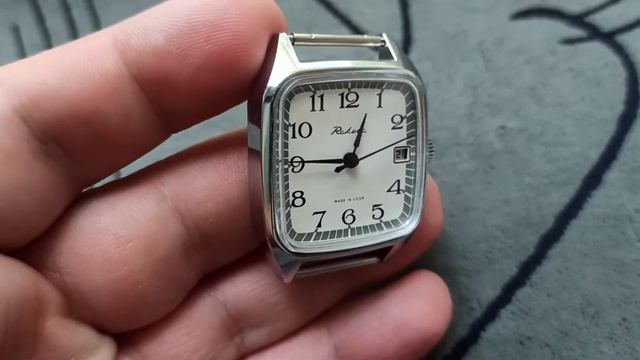 Collectible watch RAKETA Square form Petrodvorets PChZ like new made in USSR/Wrist watch ROCKET CCC