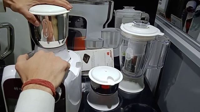 Havells stilus XL 4jar 500w juicer mixer grinder Demo video
