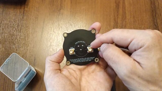 Realacc Triple Feed Patch 1 5 8GHz antenna