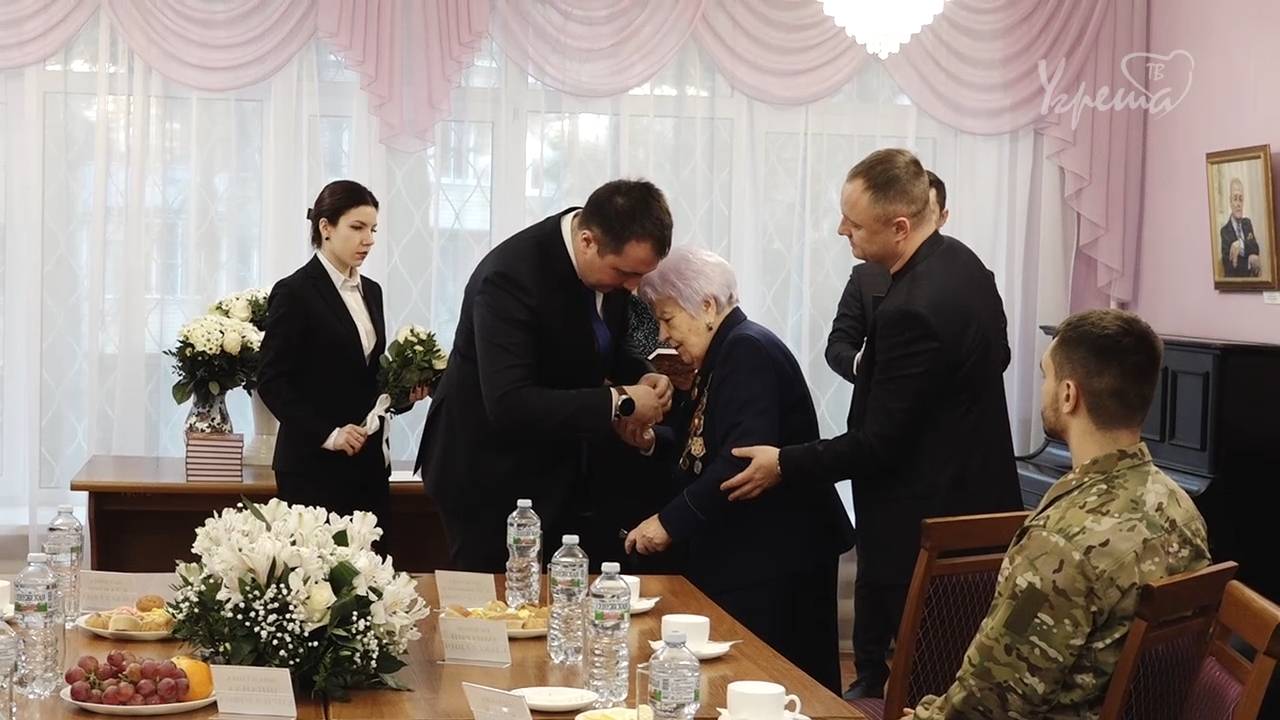 Вручили медали «80 лет Победы в Великой Отечественной войне 1941-1945 годов»