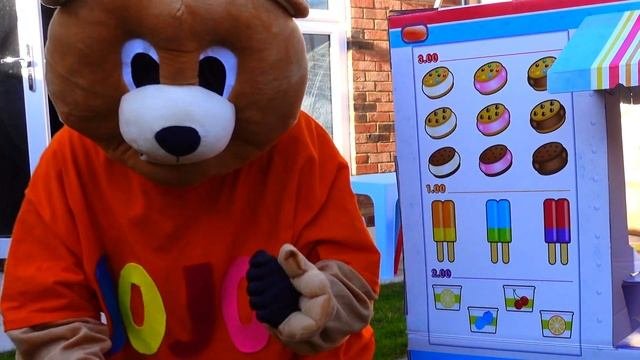 Mili Fun Ice Cream Truck Pretend Play | Policeman and Fireman buy Ice Cream!