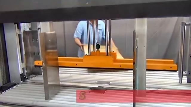 Высокоскоростная обвязочная машина с четырехсторонним выравнивание пачек A-88C+CS4 / CS4