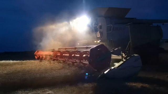 Claas Lexion 770 TT 1200 Vario