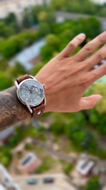 Мужские наручные швейцарские часы AVIATOR BRISTOL !! Есть магазин) поэтому пишите и узнавайте!