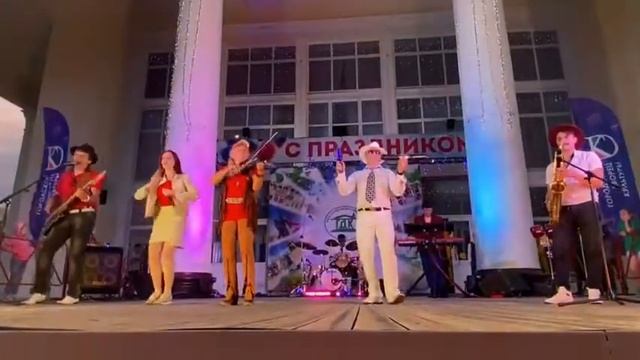 группа ДАНИЛА МАСТЕР = БАБУЛЯ =