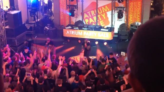 ATRIUM PARTY SALE 26.10.2013 МОСКВА АТРИУМ - Tinie Tempah - Trampoline